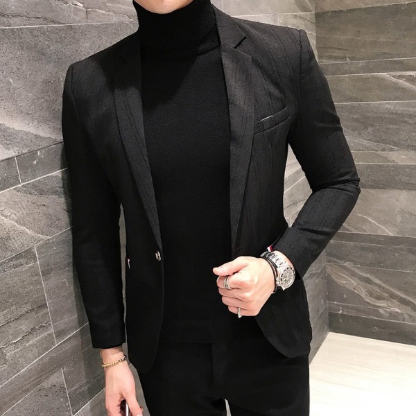 Versatile Black Blazer For This Friday