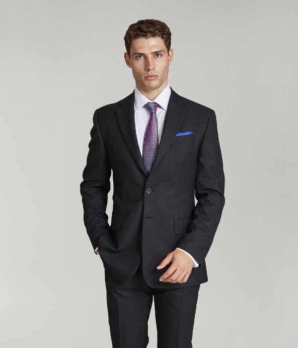 Let This Sophisticated Wool Suit Kick Off Your Week