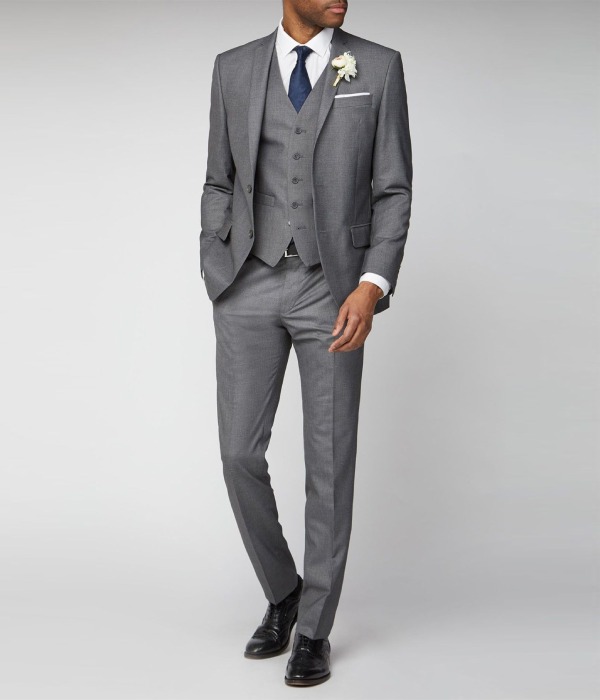 Pink For Men, Go For A Pastel Pink Suit For Your Big Day