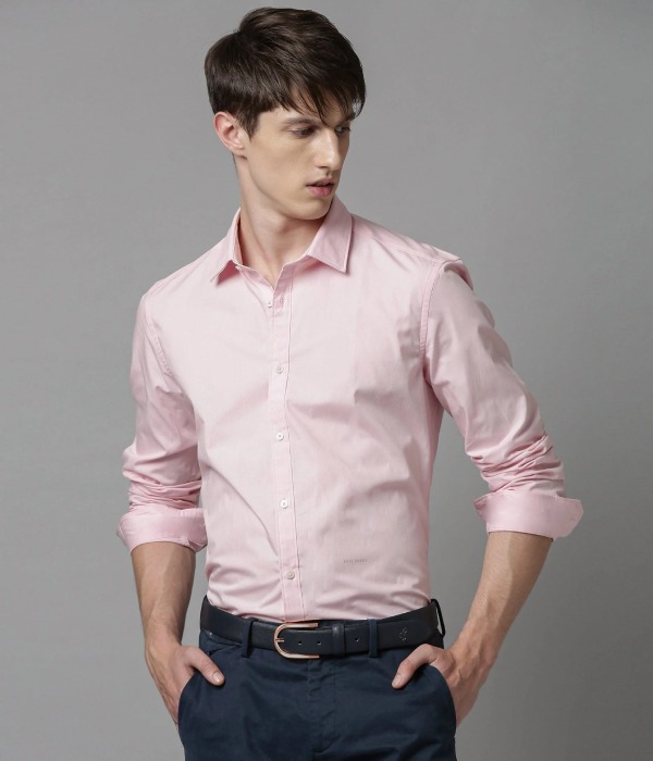 It's Impossible To Get Bored Wearing This Pale Pink Shirt