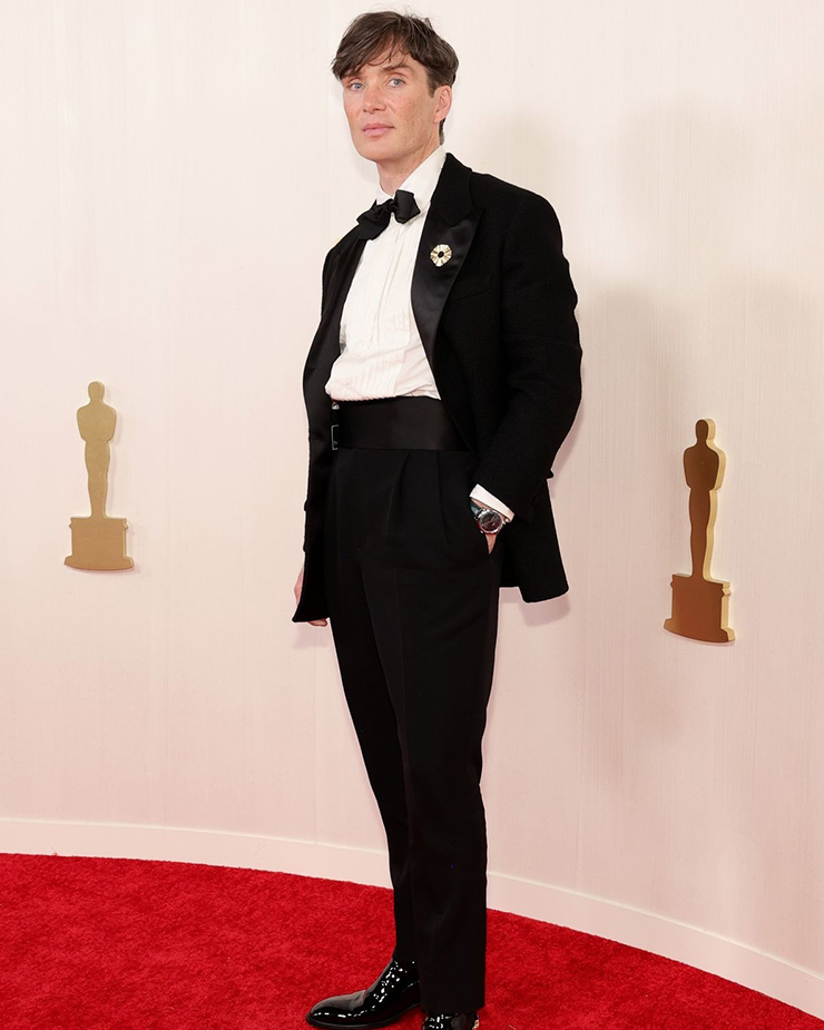 What do you think of Cillian Murphy’s outfit for the Oscars this year?