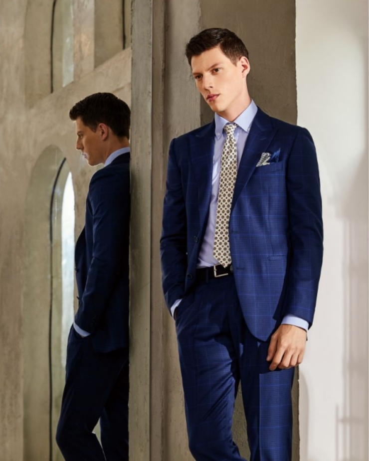 Why not a navy and blue formal suit style again?